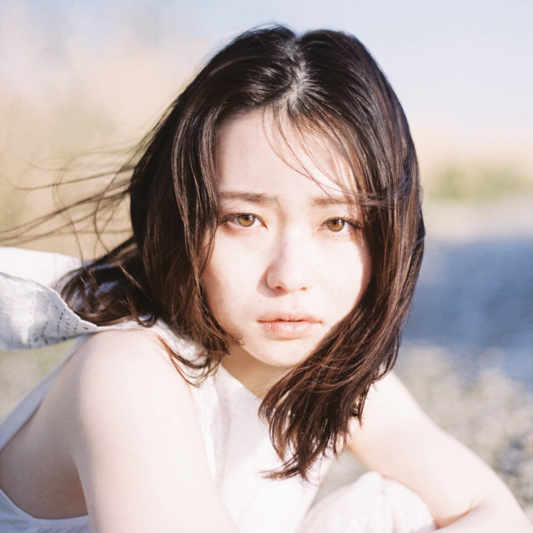 山田 杏奈氏