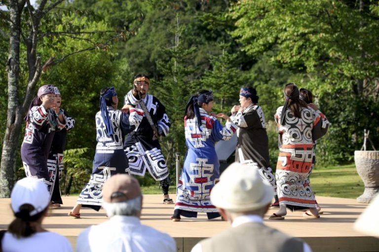 ウパㇱクマ